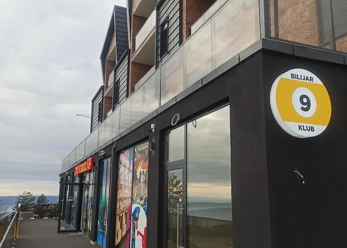 Maksimovic Divčibare