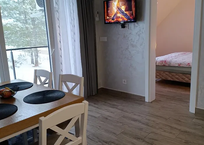 アパート Maksimovic